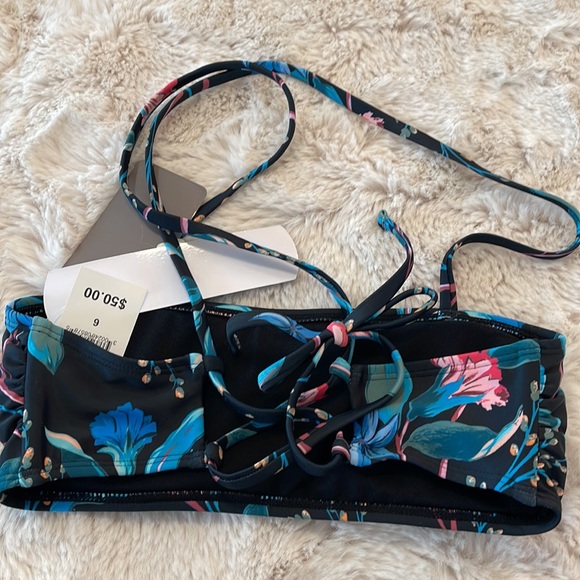 ** BOGO Daisy Fuentes Bandeau Bikini Top 6 - Picture 3 of 9